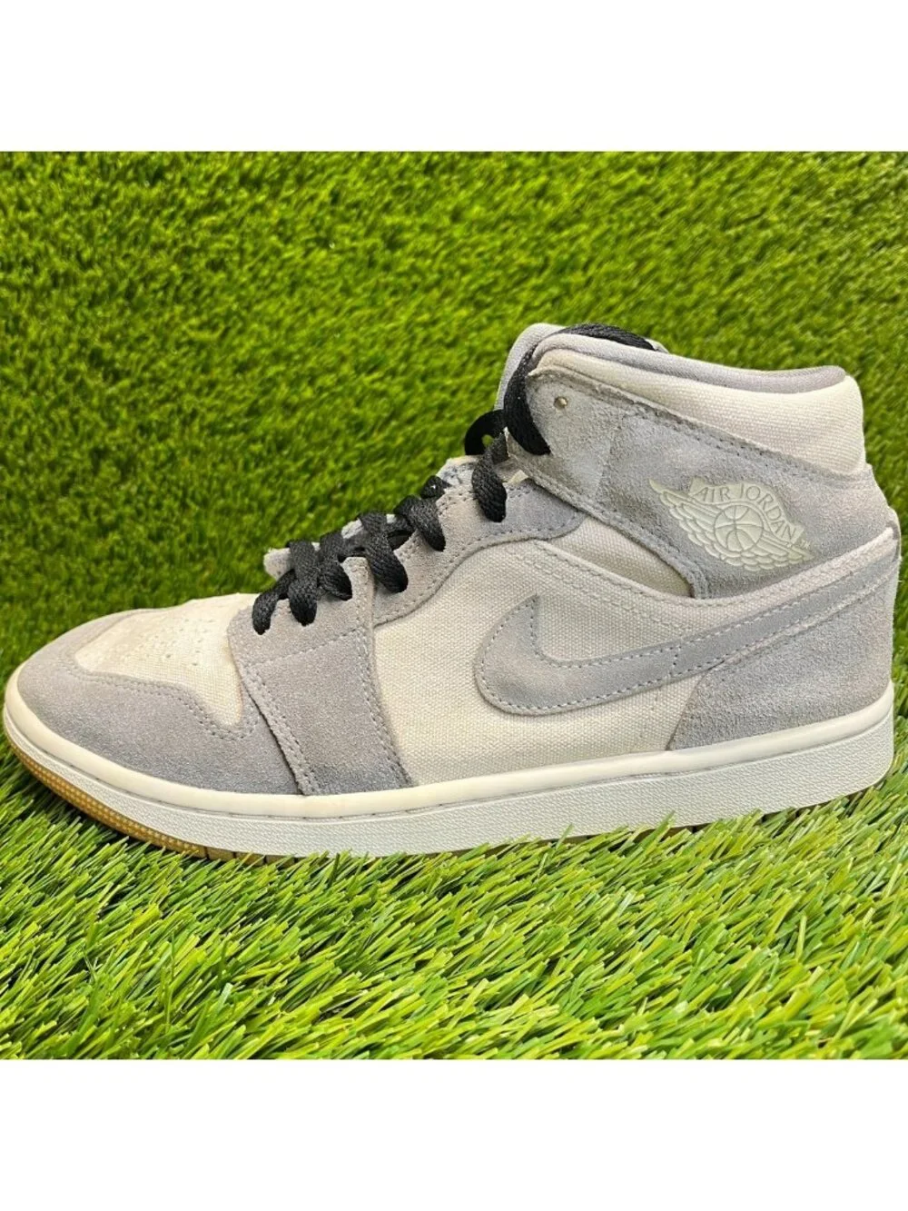 Nike Air Jordan 1 Mid SE Mens Size 7.5 Gray White Athletic Suede Shoes Sneakers